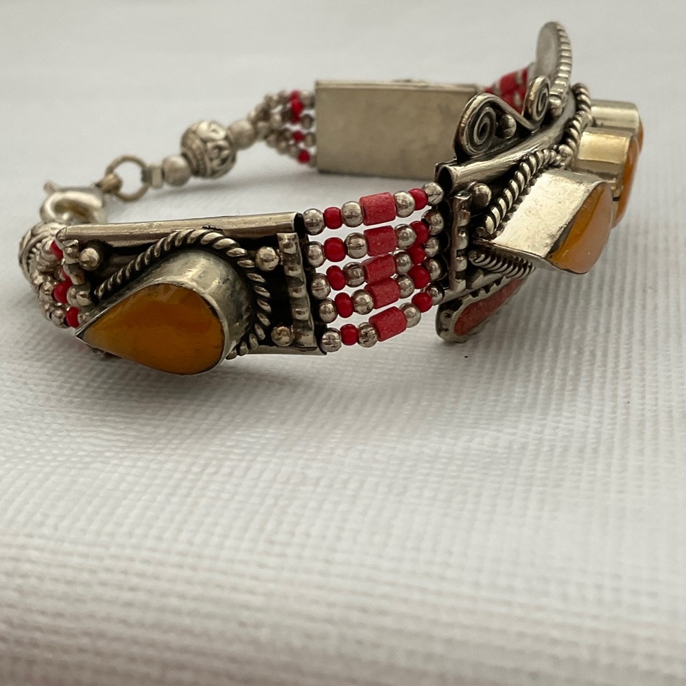 NWOT TIBETAN SILVER HANDCRAFTED Women's Bracelet - Picture 6 of 6